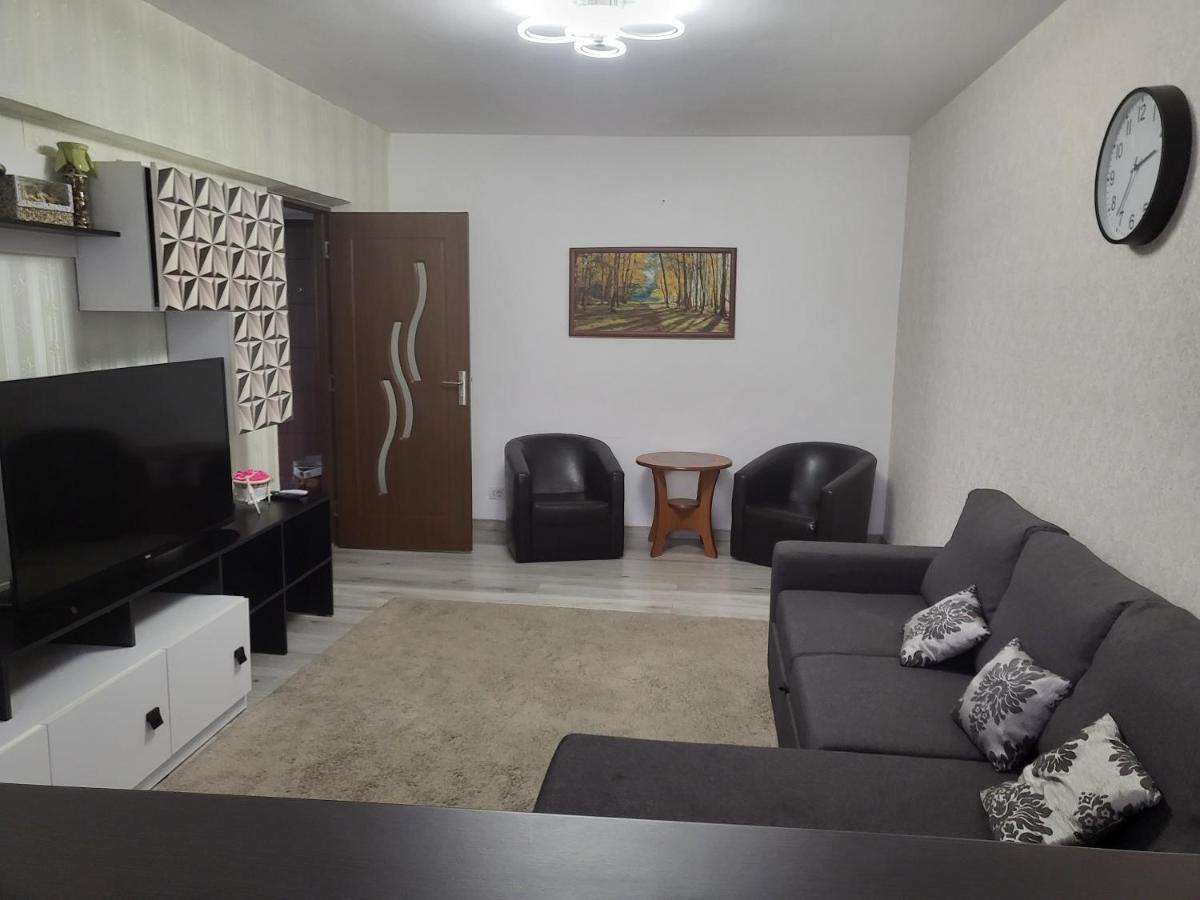 Apartament Cu 3 Camere Chiar In Inima Capitalei Bucureşti Ngoại thất bức ảnh