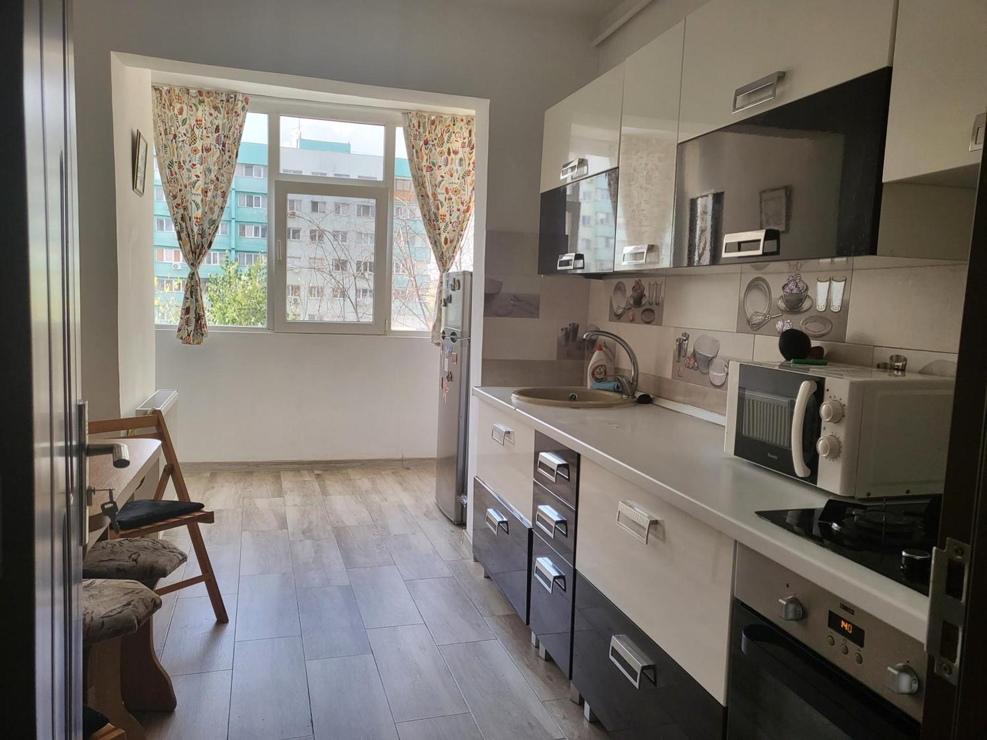 Apartament Cu 3 Camere Chiar In Inima Capitalei Bucureşti Ngoại thất bức ảnh